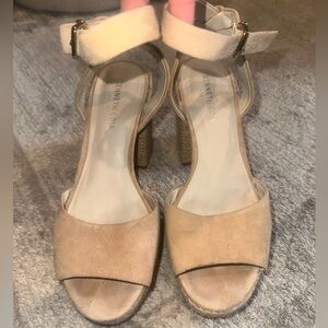 Kenneth Cole Women's Beige Heeled Sandals